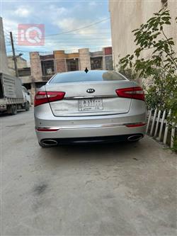 Kia Cadenza